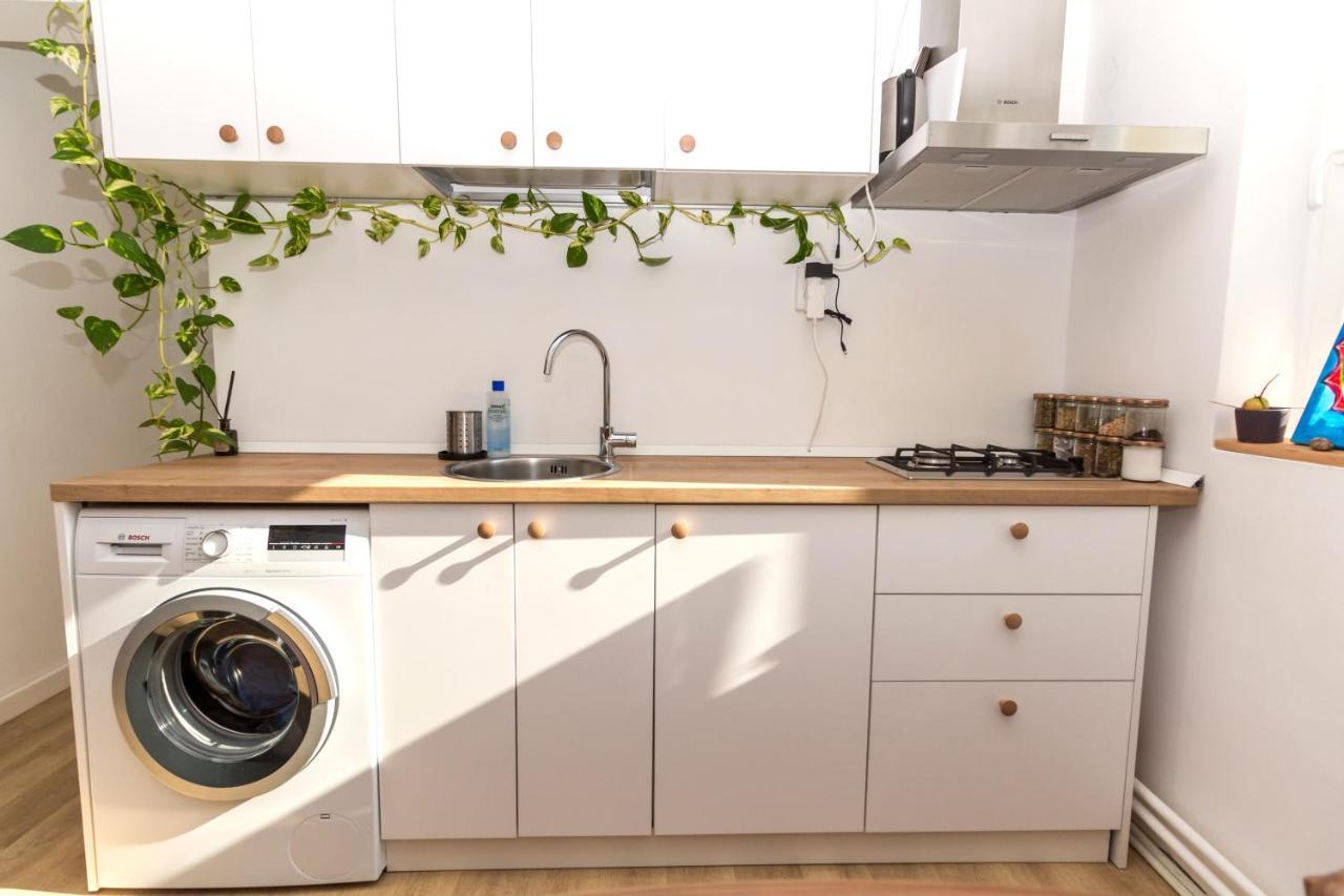 Apartamentul Cu Plante Etaj 4 Mangalya Dış mekan fotoğraf
