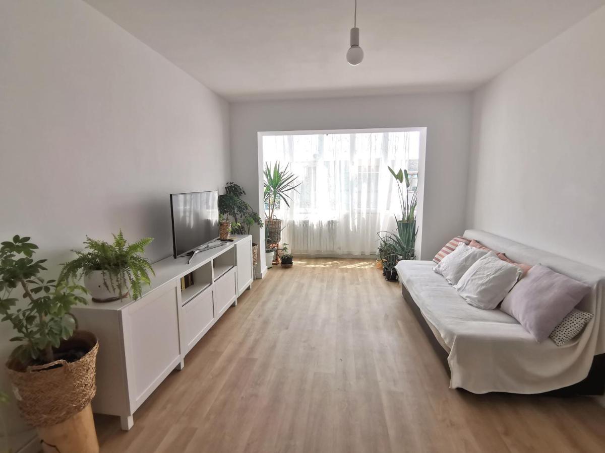 Apartamentul Cu Plante Etaj 4 Mangalya Dış mekan fotoğraf